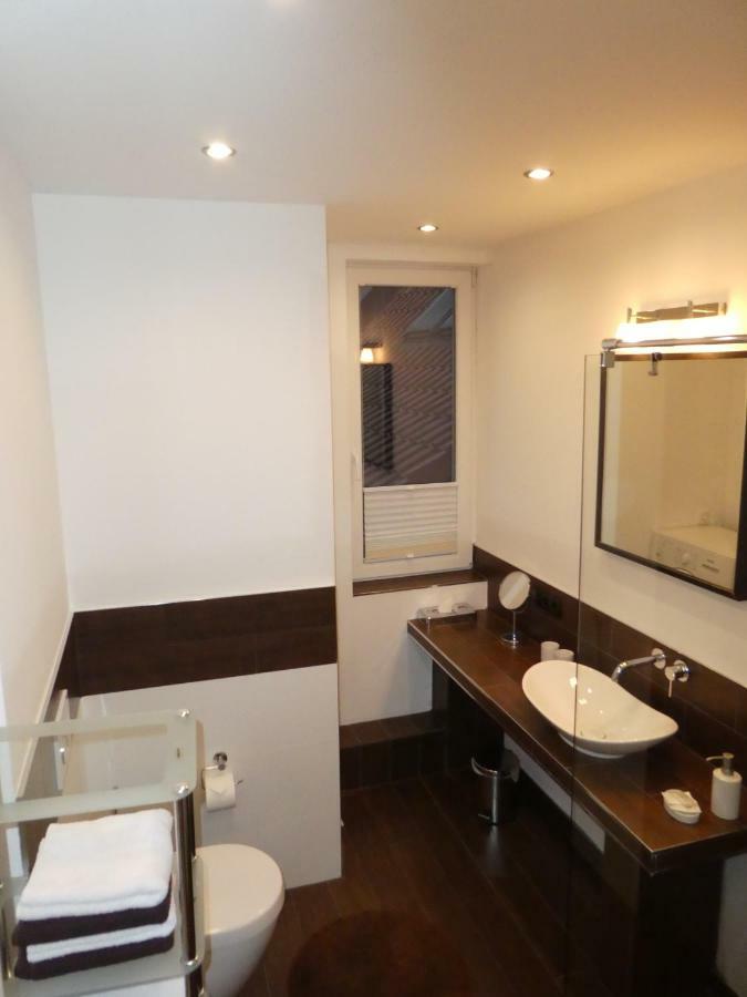 האמלן Ferienwohnung Janus Altstadt-Hameln Haus 2 Inklusive Parkplatz - Mit Und Ohne Terrasse Oder Loggia מראה חיצוני תמונה